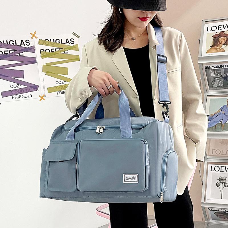 Large-capacity handbag, waterproof, lightweight, suitable for short-distance sports and travel
