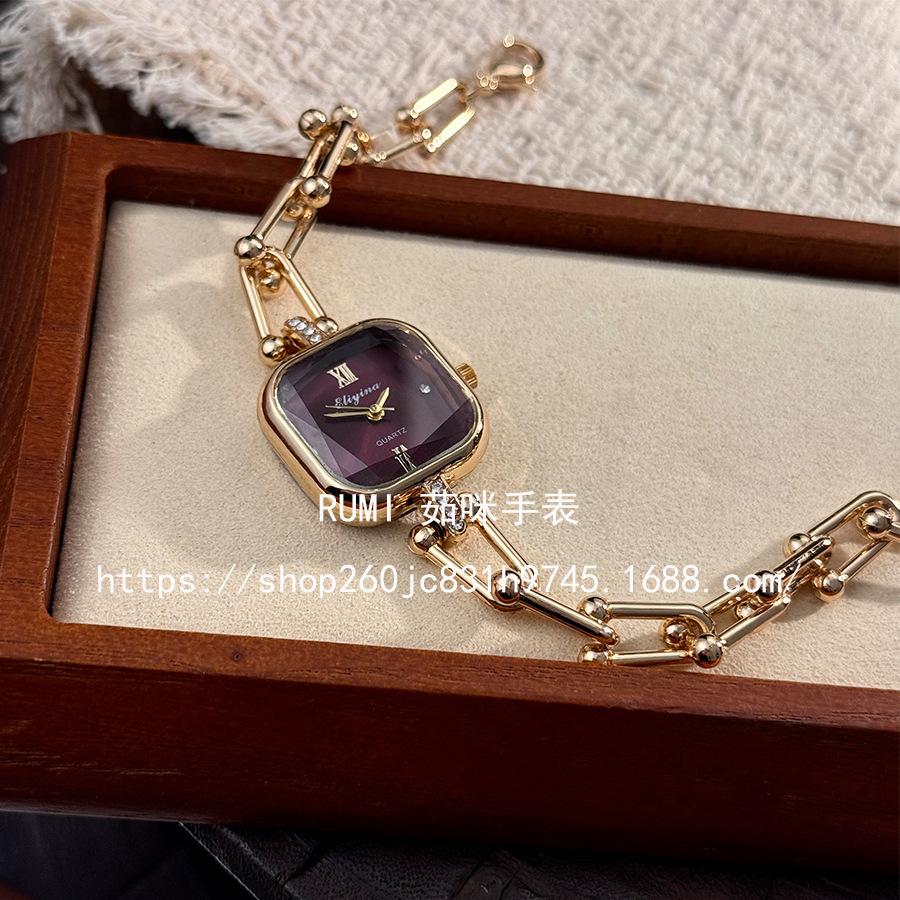 High end Niche Bracelet Style Wristwatch light luxury creative square multi facet glass Women's quartz Watches Chain Antique