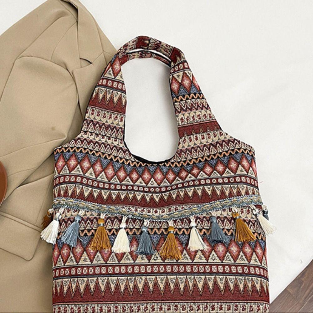Retro Tassel Shoulder Bag Large Capacity Bohemian Messenger Bag Ethnic Style Vest Bag  Outdoor