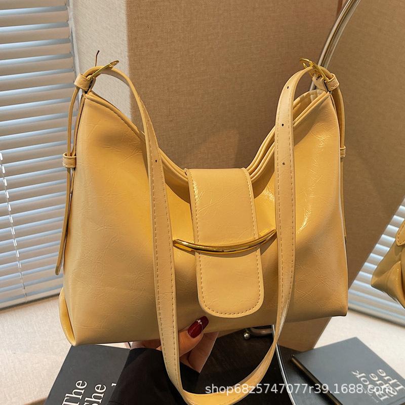 Popular 2025 summer high-end temperament trendy shoulder bag simple and versatile foreign style women's shoulder armpit bag
