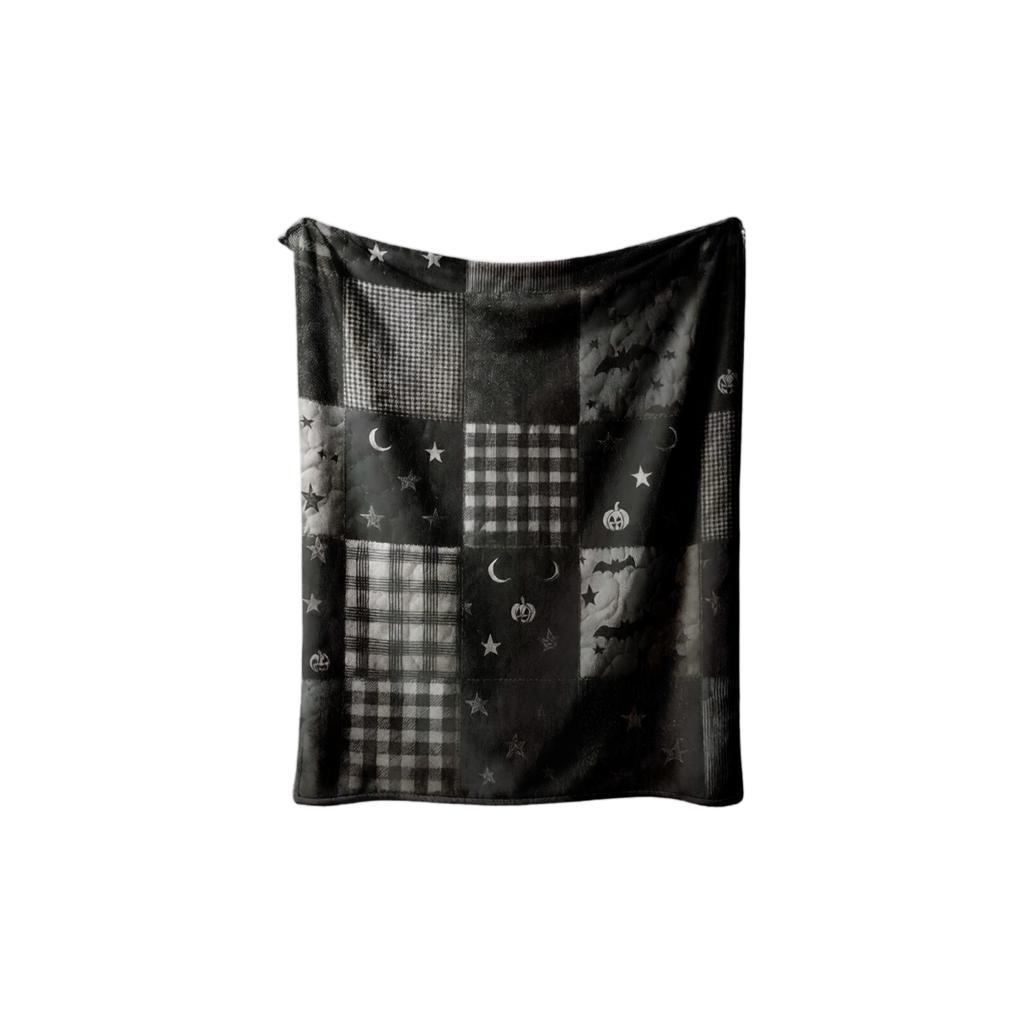 Halloween Plaid Flannel Throw Blanket with Single-Sided Print, Cozy for Couch and Bed
