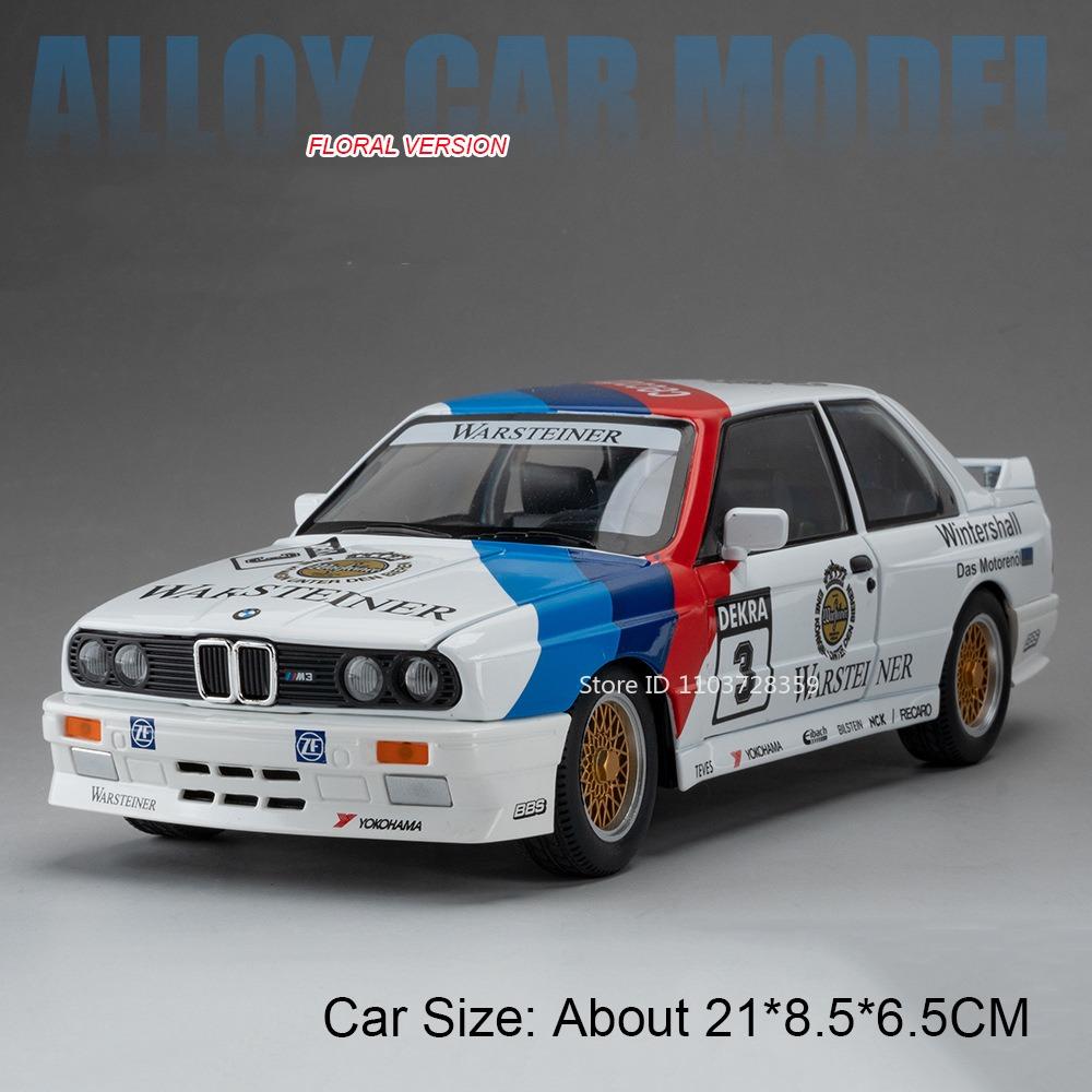 

1:24 Scale M3 Miniature Model Supercar Toys Alloy Diecast Sound Light Doors Opened Pull Back Toy Sports Cars for Children Gifts