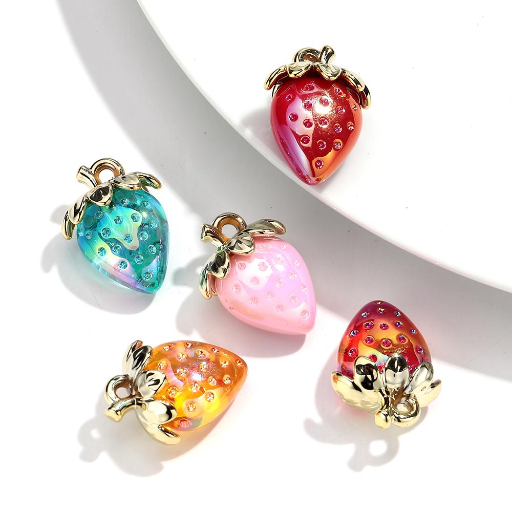 

10pcs Transparent 23x31mm Strawberry Acrylic Charms Iridescent Pendant for DIY Jewelry Making Necklace Keychain Ear Accessories