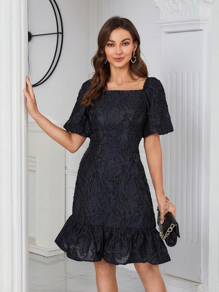 2025 Spring/Summer Women's Fashion: European Square Neck Puff Sleeve Midi Lace Dress