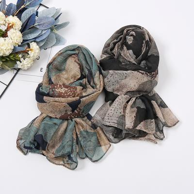 Accessoires – Schals & Tücher