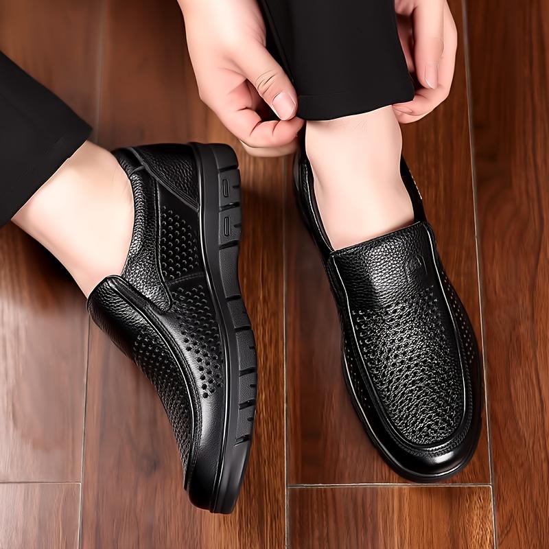 Men's Summer Shoes, Perforated Breathable Business Casual Slip-On Shoes with Soft Sole, Comfortable and Wear-Resistant Driving Shoes