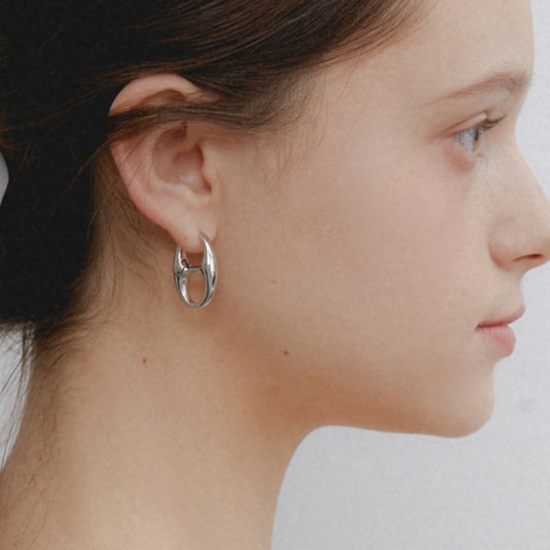 GETMEBLING Oval Bar Bold Earring