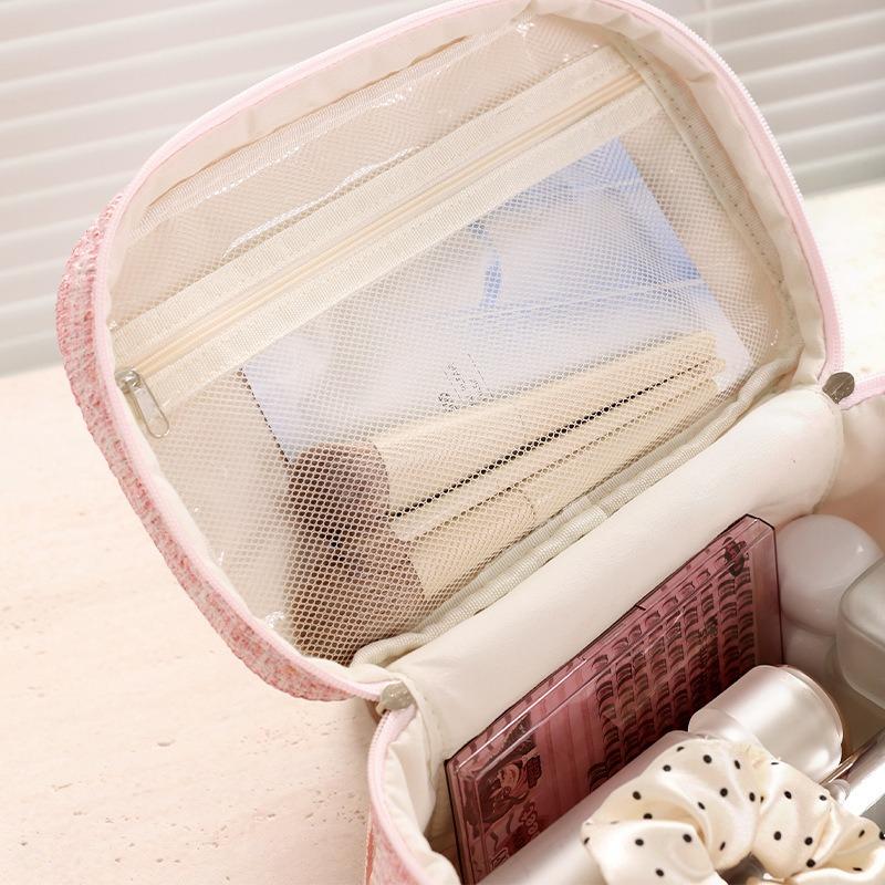 New Embroidery Dream Tiandi Cover Cosmetic Bag Travel Cosmetics Storage Bag Xiaoxiangfeng Cosmetic Bag Large Capacity Premium Sense