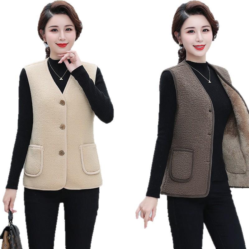 Women's Stylish Plus Velvet Warm Outerwear Vest - Winter Shawl for Middle-Aged Mothers