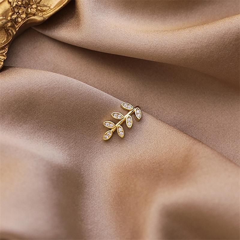 New Crystal Leaf Women's Ear Cuff without Piercing Gold Metal Small Earrings for Girls Boho Earrings boucle oreille femme