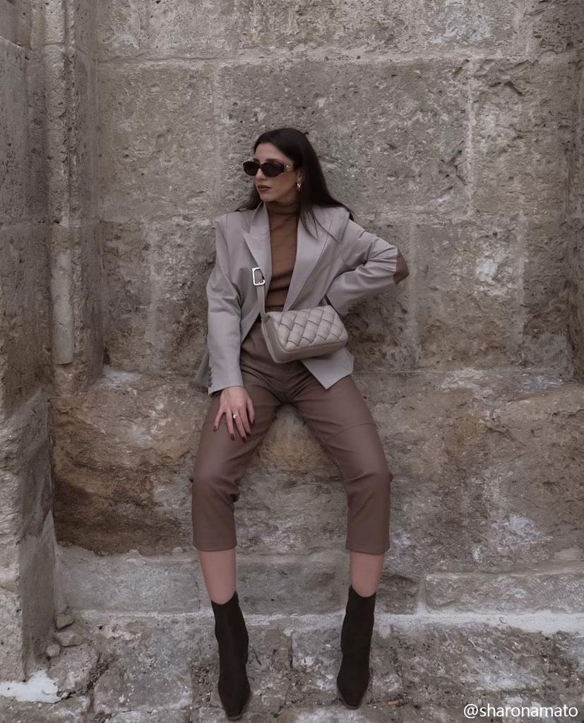 Maze Shoulder Bag Almond Color [JW PEI]