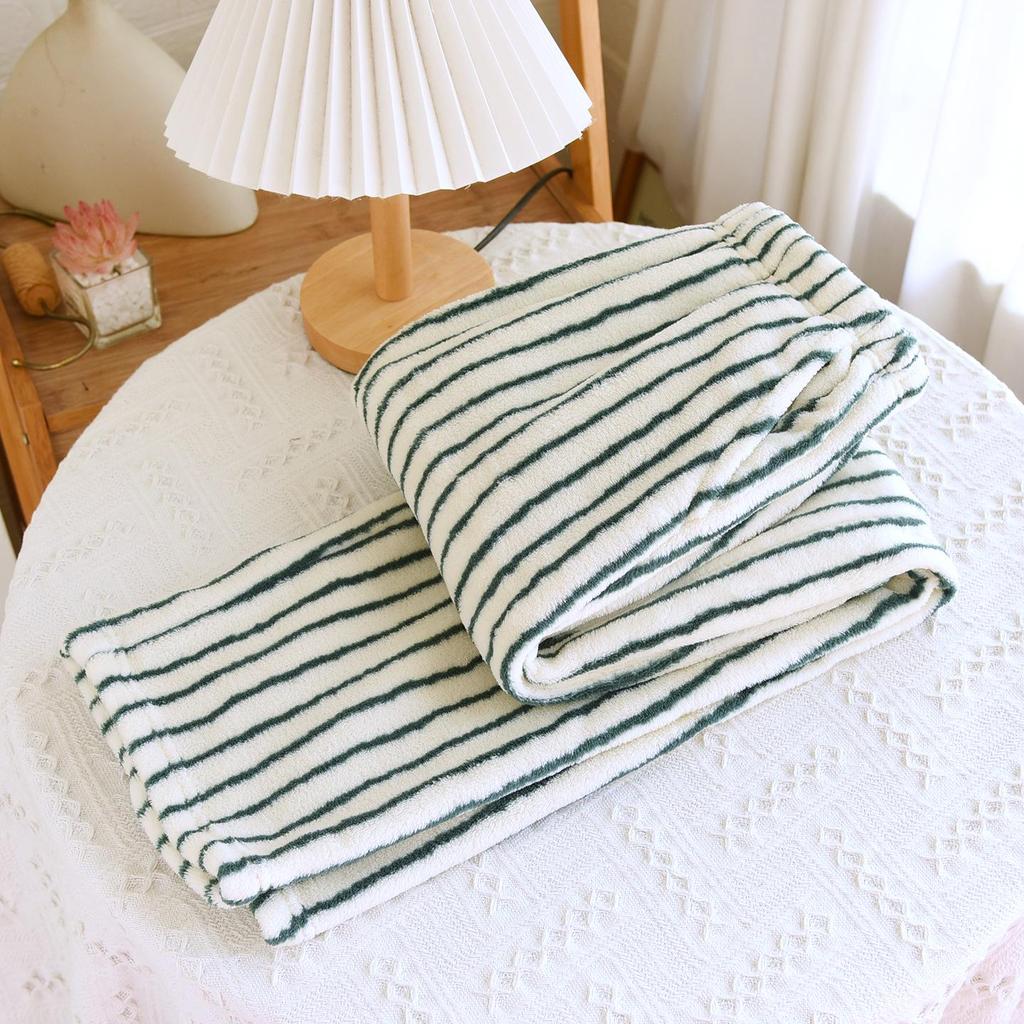 Damenbademantel aus Korallenfleece: Dicker, warmer, langer Nachthemd mit lockerer Hose für Herbst/Winter; Auch für die Frühlings-Outdoor-Bekleidung geeignet.