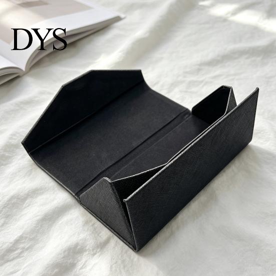 Magnetic Sunglasses Organizer Foldable Triangle Eyeglasses Case, Large Capacity Portable Scratch Resistant Glasses Holder Metal Storage Box for Women