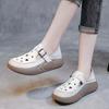 Sandales romaines rétro style étranger creuses en cuir souple pour femmes été 2025 nouvelles chaussures à trous à double usage chaussures simples décontractées