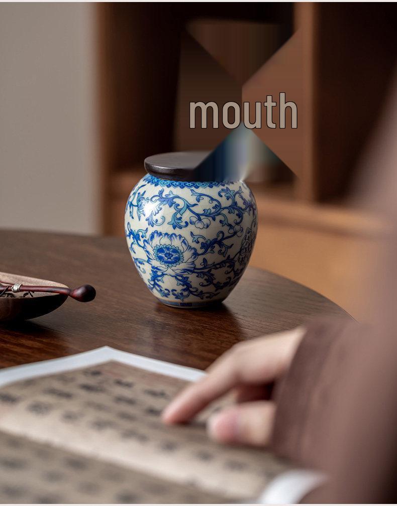 Portable Small Ceramic Tea Canister - Moisture-Proof & Sealed for Freshness, Chinese Style