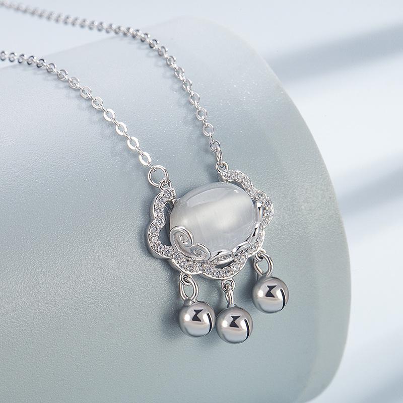 Agate Peace Lock S925 Sterling Silver Necklace – Auspicious Cloud Longevity Pendant for Women