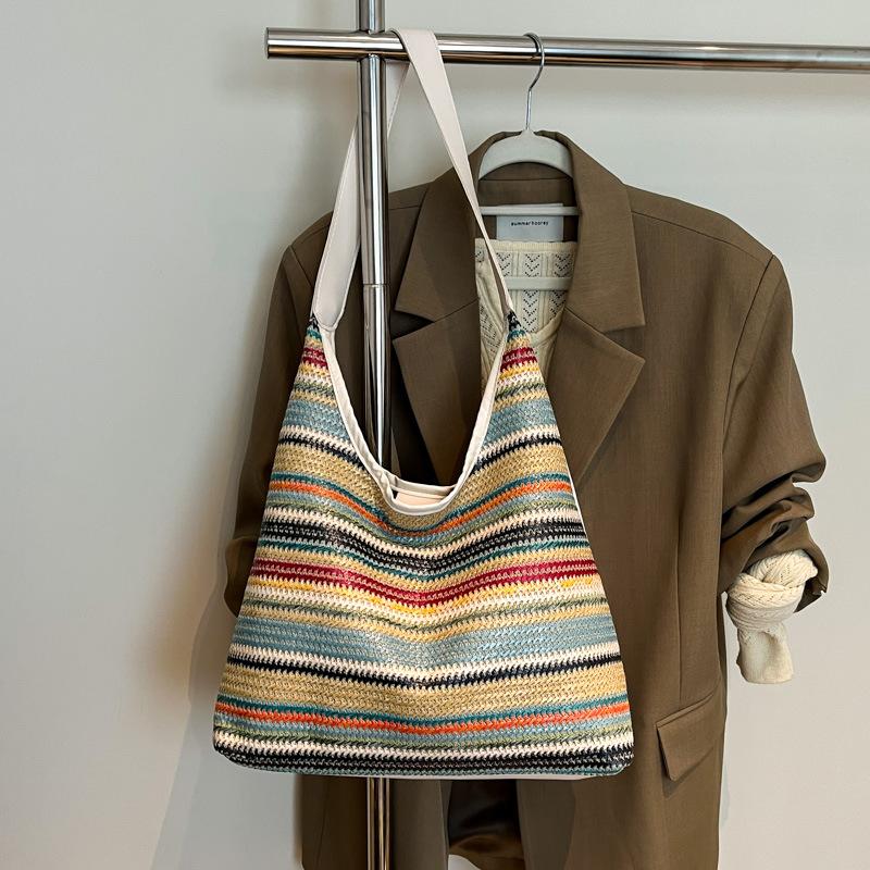 

2025 new tote bag women s bag hand-woven large-capacity handbag simple trendy shoulder messenger bag белый