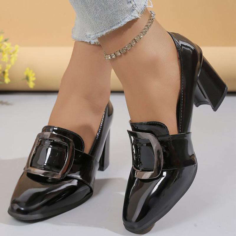 Mode Schwarz PU Leder Absatzpumps Damen 2025 Retro Metalldekoration Slipper Pumps Frau Eckige Zehenpartie Rutschfest Hohe Absätze Schuhe Damen