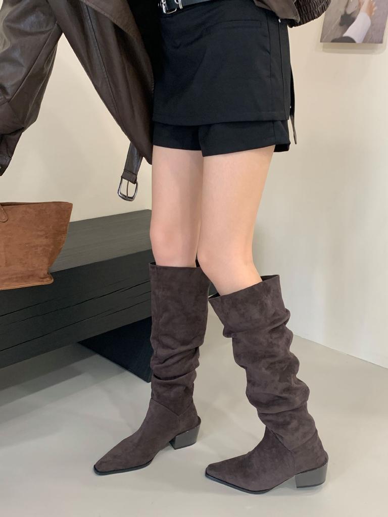 2025 autumn and winter new fashion European and American pointed high-heeled boots female knight pile long knight boots