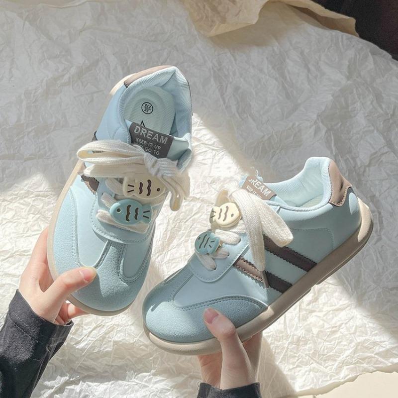 Premium fashion board shoes spring new versatile lace-up sports shoes casual retro
