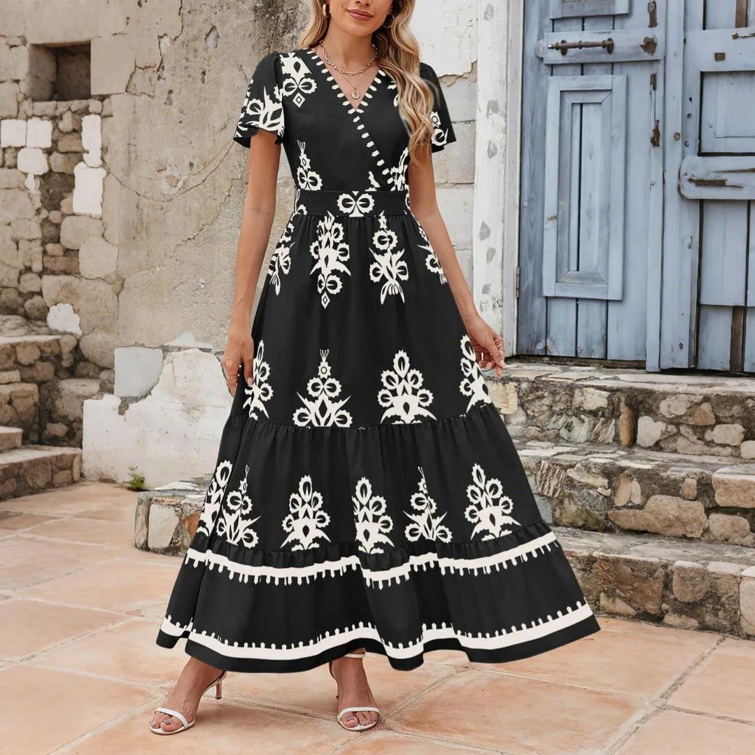 

Женское летнее платье с V-образным вырезом и цветочным принтом, короткими рукавами и карманами XXL чёрный