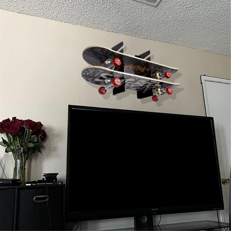 Convenient Acrylic Skateboard Storage Shelf Stylish Skateboard Wall Mount Holder Rack for Skateboarding Enthusiasts