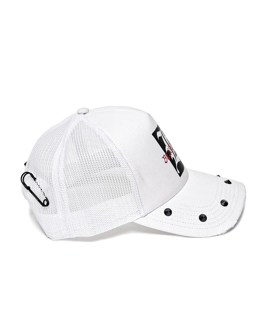 BLACKBLOND Vividi Graphic Logo Studded Trucker Mesh Cap (White)