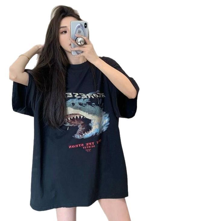 Black short-sleeved printed t-shirt women's 2026 new summer loose trendy brand high-end design sense niche medium and long top