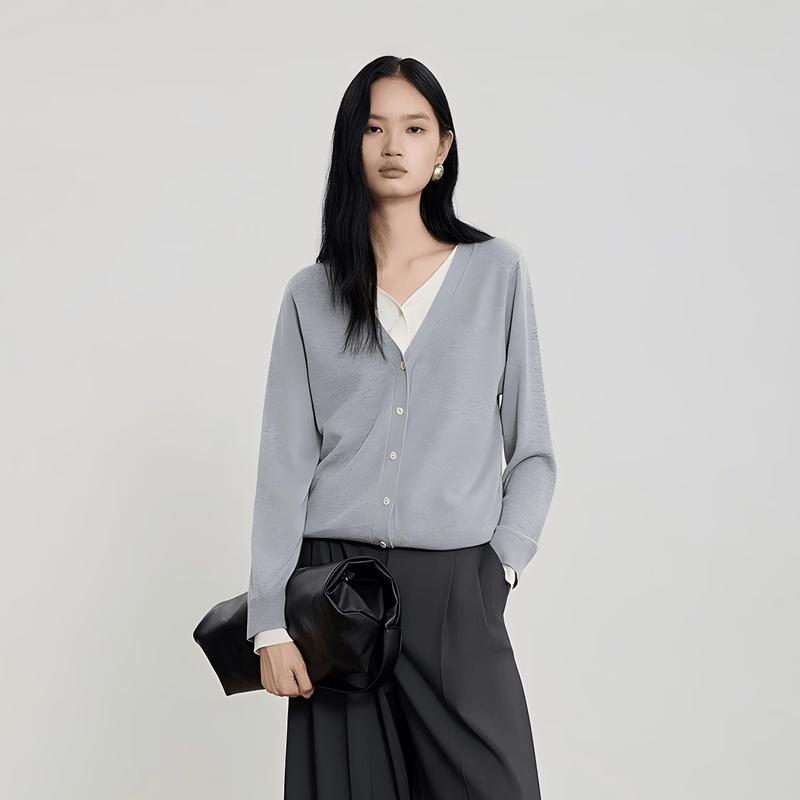 Gejin V-Neck Loose Knit Cardigan L