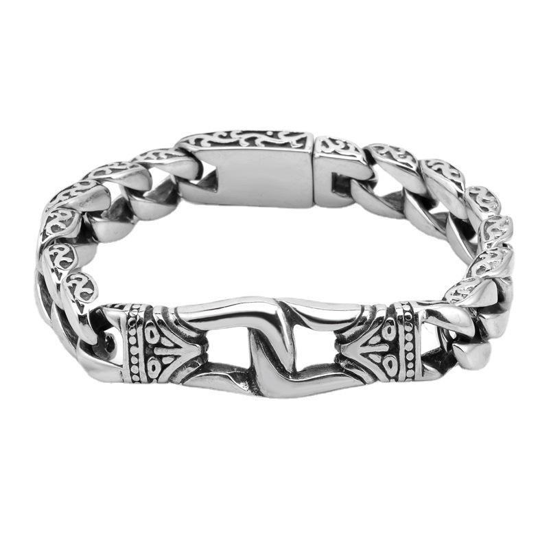 Retro Totem Portrait Alloy Bracelet: European and American Fashion