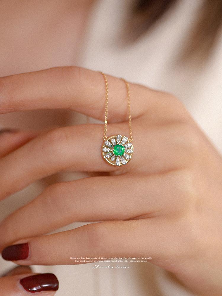 Spring Garden S925 Sterling Silver & 18K Gold Plated Zirconia Emerald Clavicle Necklace for Women Platinum
