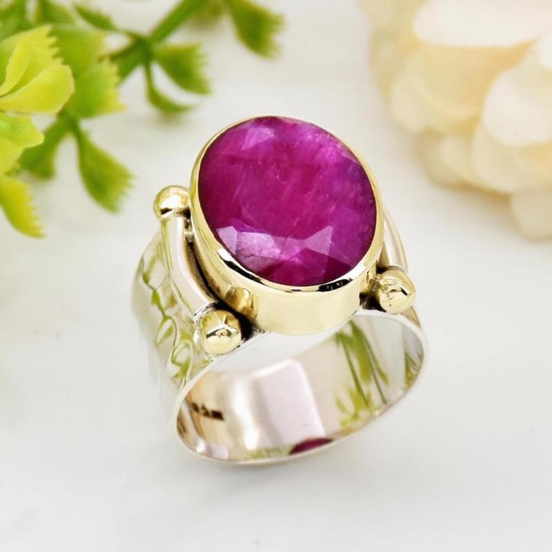 Vintage Inlaid Pink Stone Women's Ring Dazzling Two Color Geometry Daily Wear Party Jewelry Anniversary Gift