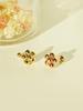 Minimalpiercing 14K Grape Flower Piercing Earrings