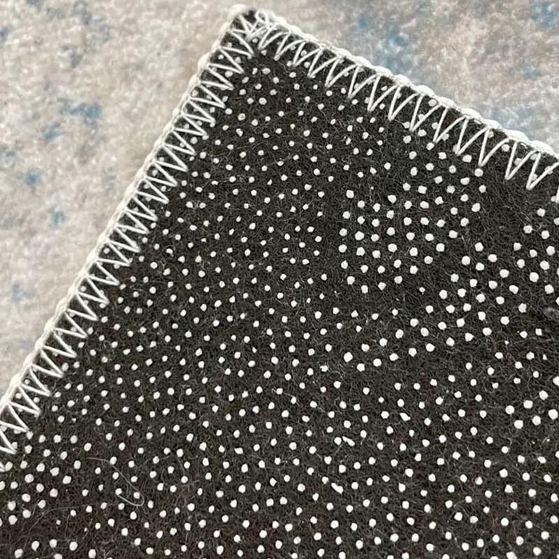 Minimalist Non-slip Area Rug