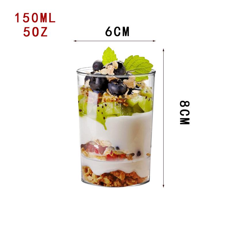 Square Transparent Disposable Dessert Cup - Perfect for Pudding, Jelly, Mousse, and Ice Cream.