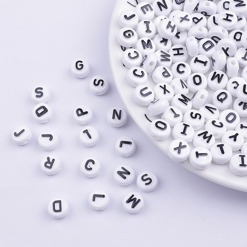 10 x 6 mm, 50 Stück, flache Buchstabenperlen aus Acryl für die DIY-Schmuckherstellung