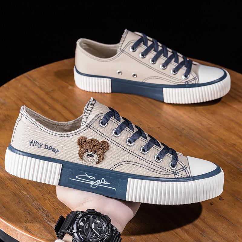 

Трендовые парусиновые кеды с низким верхом и мультяшным принтом цвета бисквит для студентов 44 грязно-белый