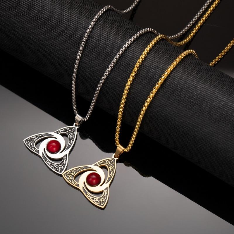 A Simple Sweater Chain with Interwoven Triangular and Irregular-shaped Titanium Steel Rings