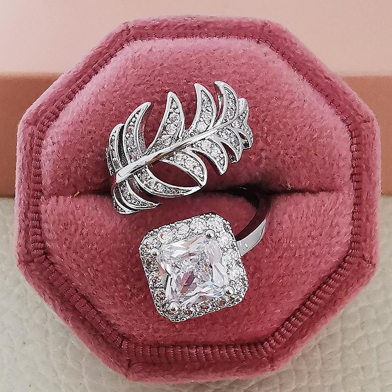 European & American Chic Adjustable Ring: Niche Luxury Style for Women