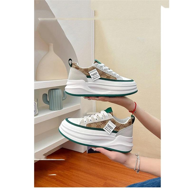 Women's Shoes Fashionable Casual Breathable Thick Soled Sports Shoes Board Shoes