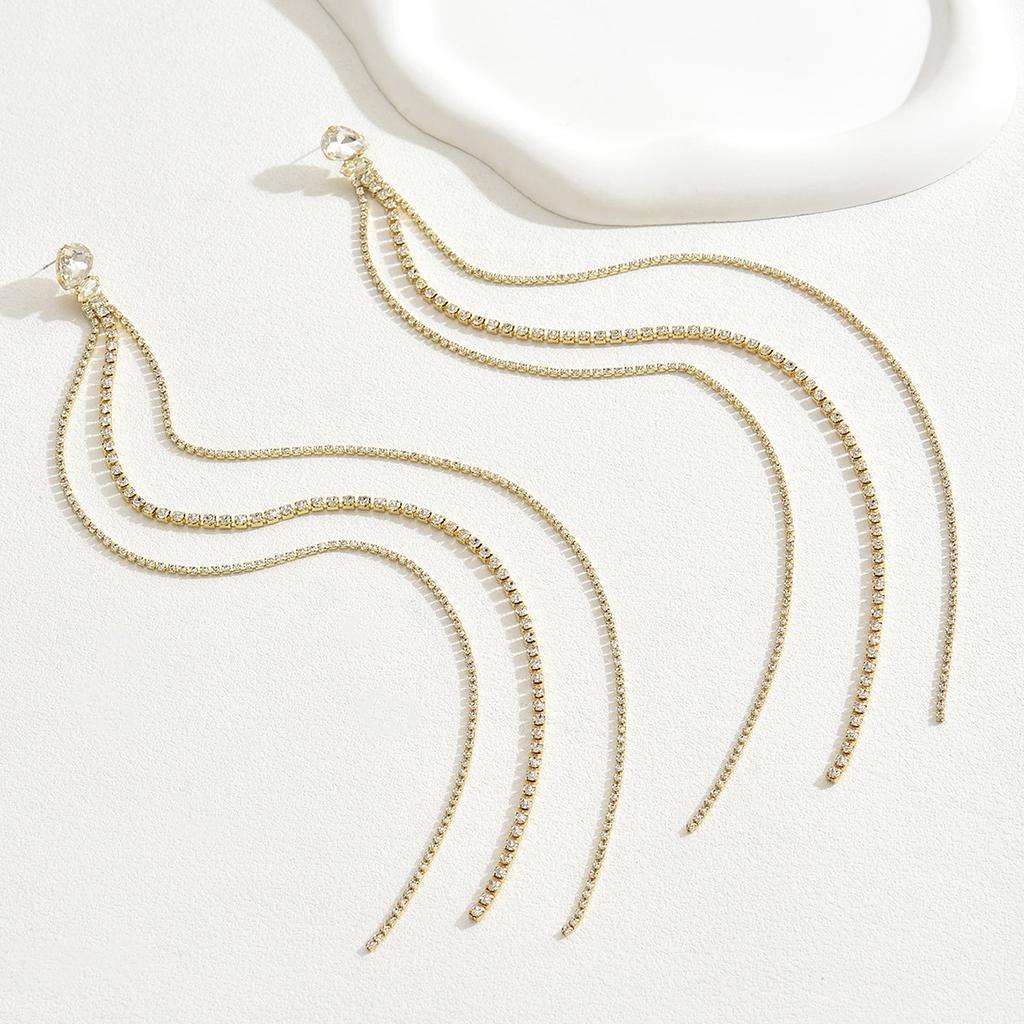 ins geometric fashion OL inlaid diamond long women's earrings personalized versatile fringed niche design stud earrings