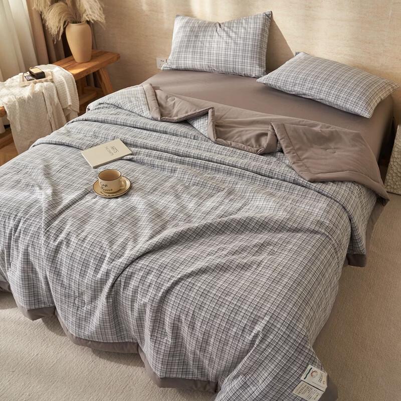 Belle Anna Washed Cotton Summer Quilt