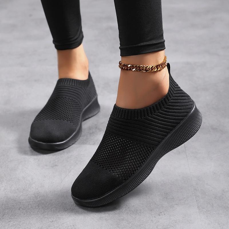 Ultra Light Women Casual Shoes Breathable Knitted Flats Light Elastic Walking Shoes Slip-on Loafers Soft Sole Driving Shoes