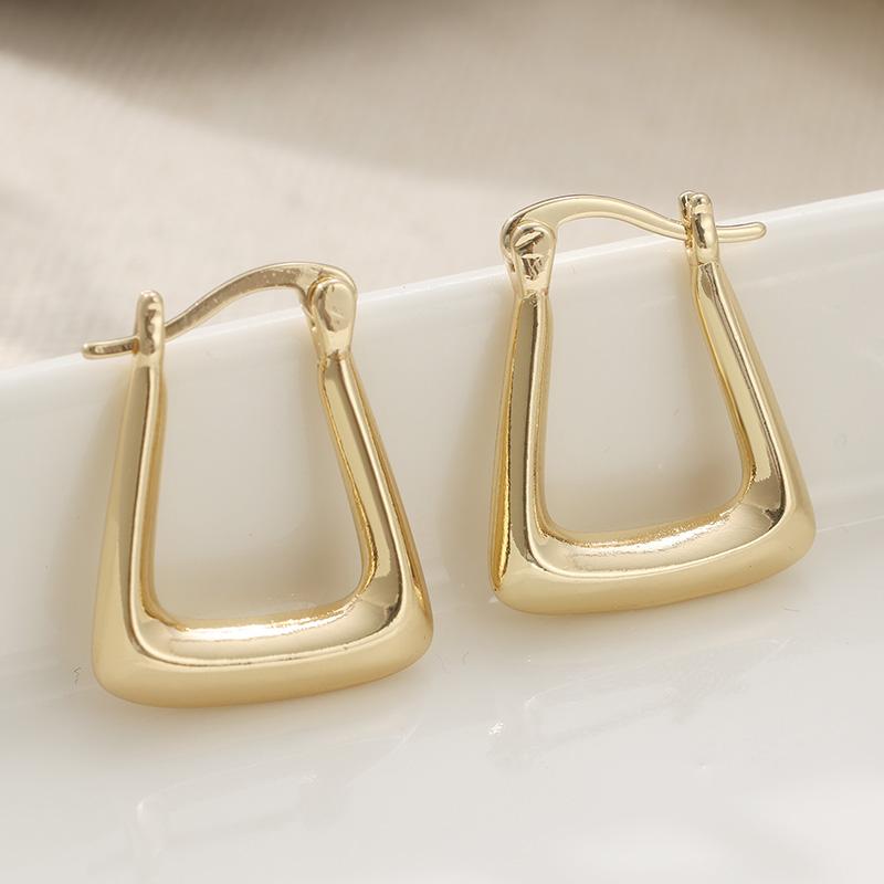 

Classic Gold Color Hoops Earrings Woman Square Fashion Party Daily Wear