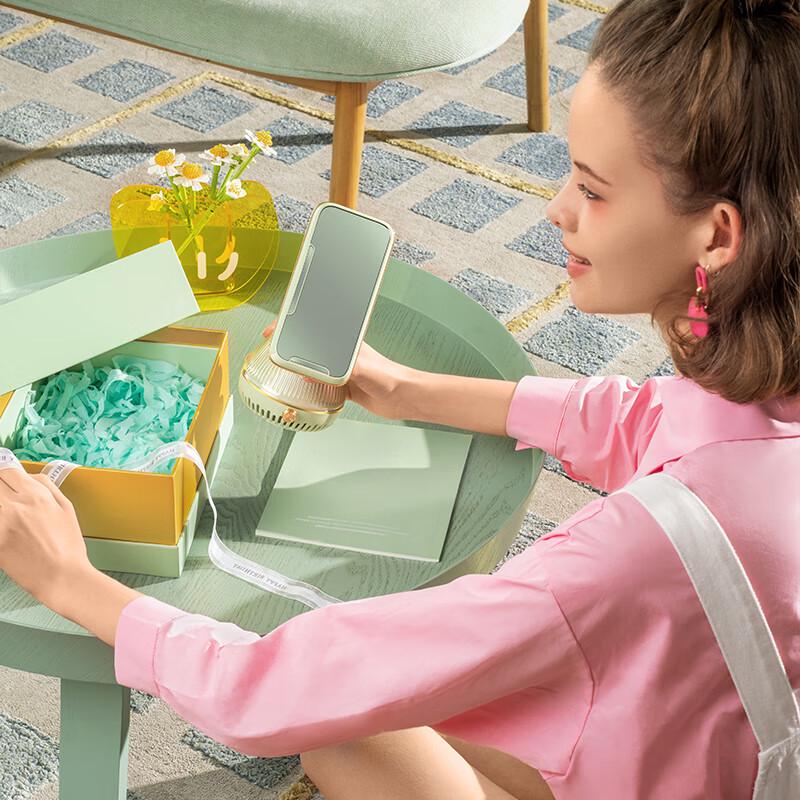 Mao Wang Little Siren MW-Z1 Bluetooth Speaker with Fast Charging Phone Holder