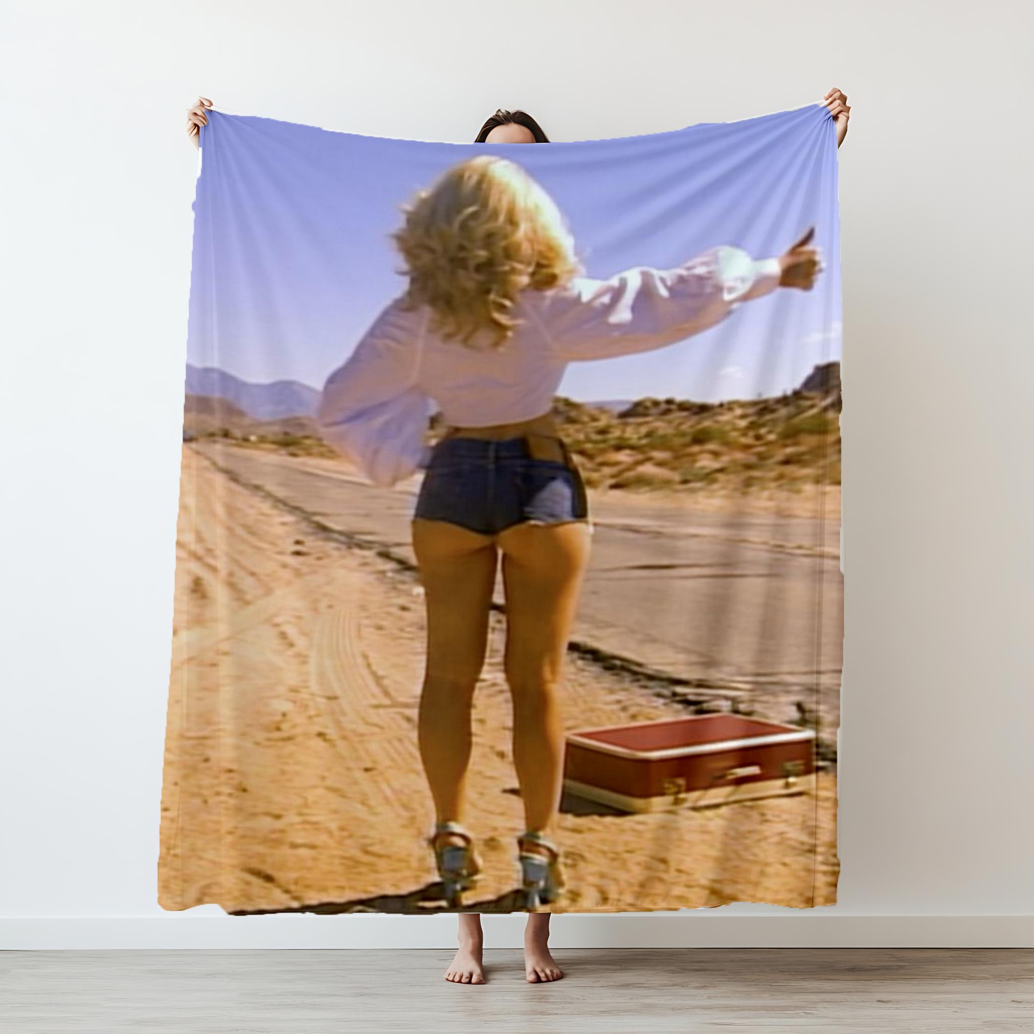 

Music Manchild-Sabrina Carpenter Thin Printed blanket Camping Throw Bed Sofa Office Air Conditioning Soft Leisure Blankets 130x150cm