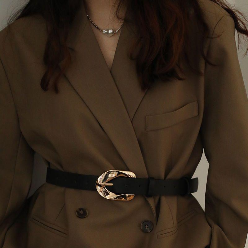 

Versatile Womens Fashion Waist Belt In Black And Brown Complementing Outfit Any чорний