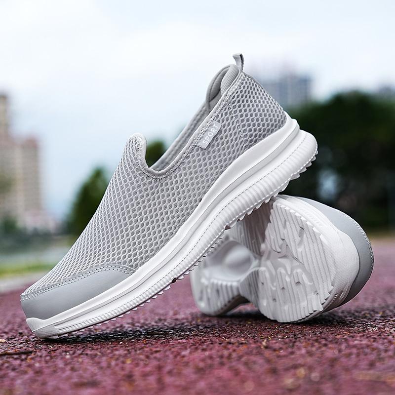 2024 New Shoes Men Loafers Light Walking Breathable Summer Comfortable Casual Shoes Men Sneakers Zapatillas Hombre Plus Couple