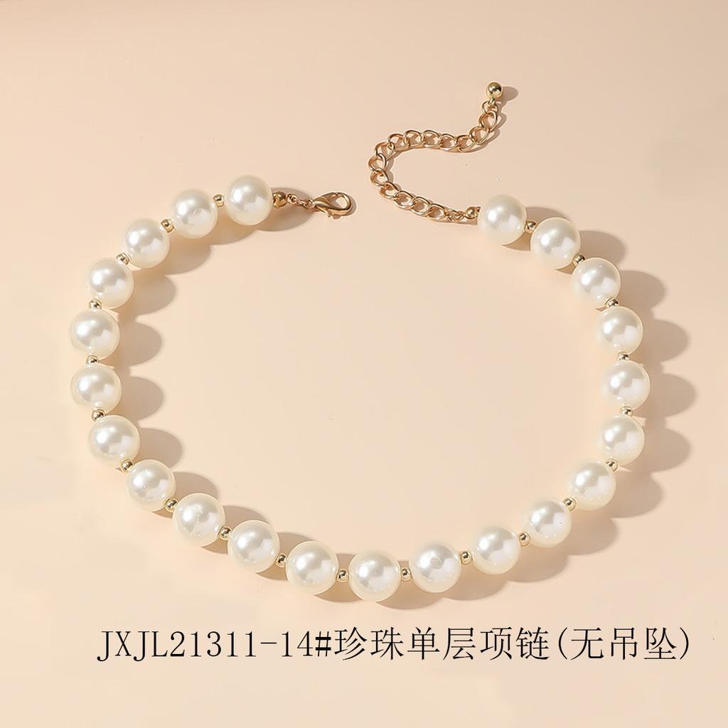 European and American Geometric Exaggerated Large Round Beads Love Pendant Punk Beaded Collar Collarbone Chain Necklace Women