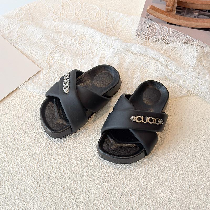 Thick-Soled Slip-On Celebrity Toe-Covering Slippers for Girls - 2026 Fashionable, Versatile, Comfortable Casual Beach Shoes